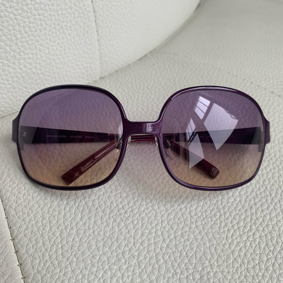 Michael Kors titanium sunglasses - Picture 2 of 6